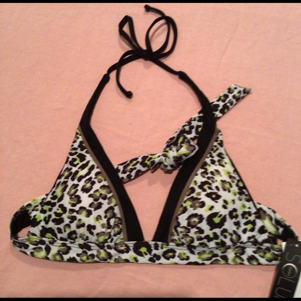 New Soluna bikini top size sp